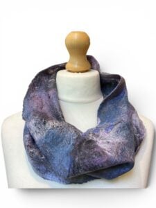 ‘Blue & Grey Lacy Cowl’