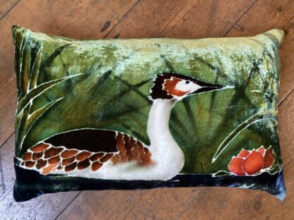'Grebe on Green'