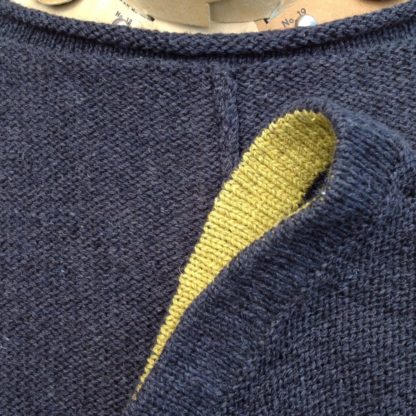 Tunic Sweater ‘Carousel’ in graphite/sap