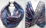 'Infinity' Scarf in Lilac