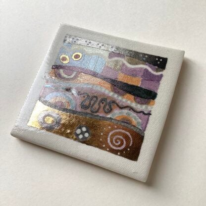 ‘Small Lustred Tile l’