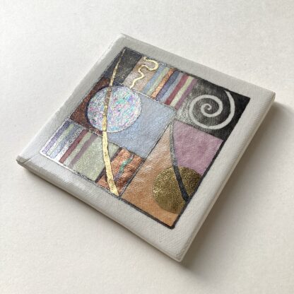‘Small Lustred Tile lll’