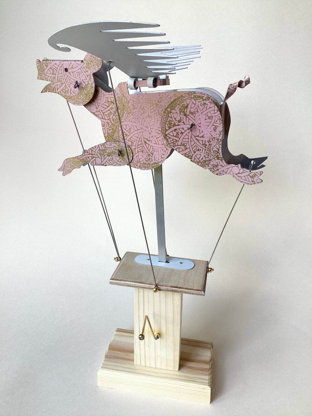 ‘Flying Pig’ Automata