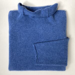 Corry Raglan Pullover in Jeans