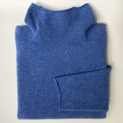 Corry Raglan Pullover in Jeans
