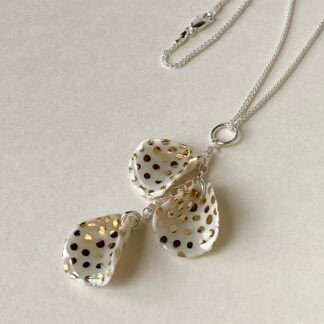 ‘3 Petal Porcelain Pendant’