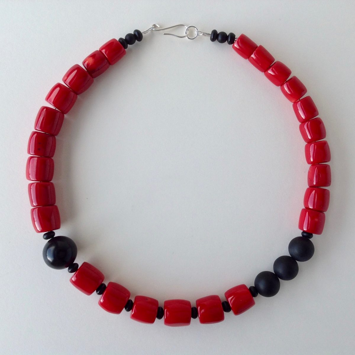 'Red Sea Bamboo with Onyx' Necklace - Old Chapel Gallery