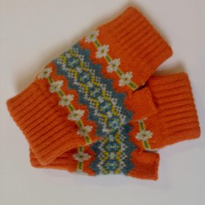 Stonybrek Handwarmer in Turmeric