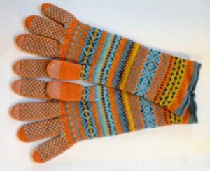 Alpine Gloves in Turmeric