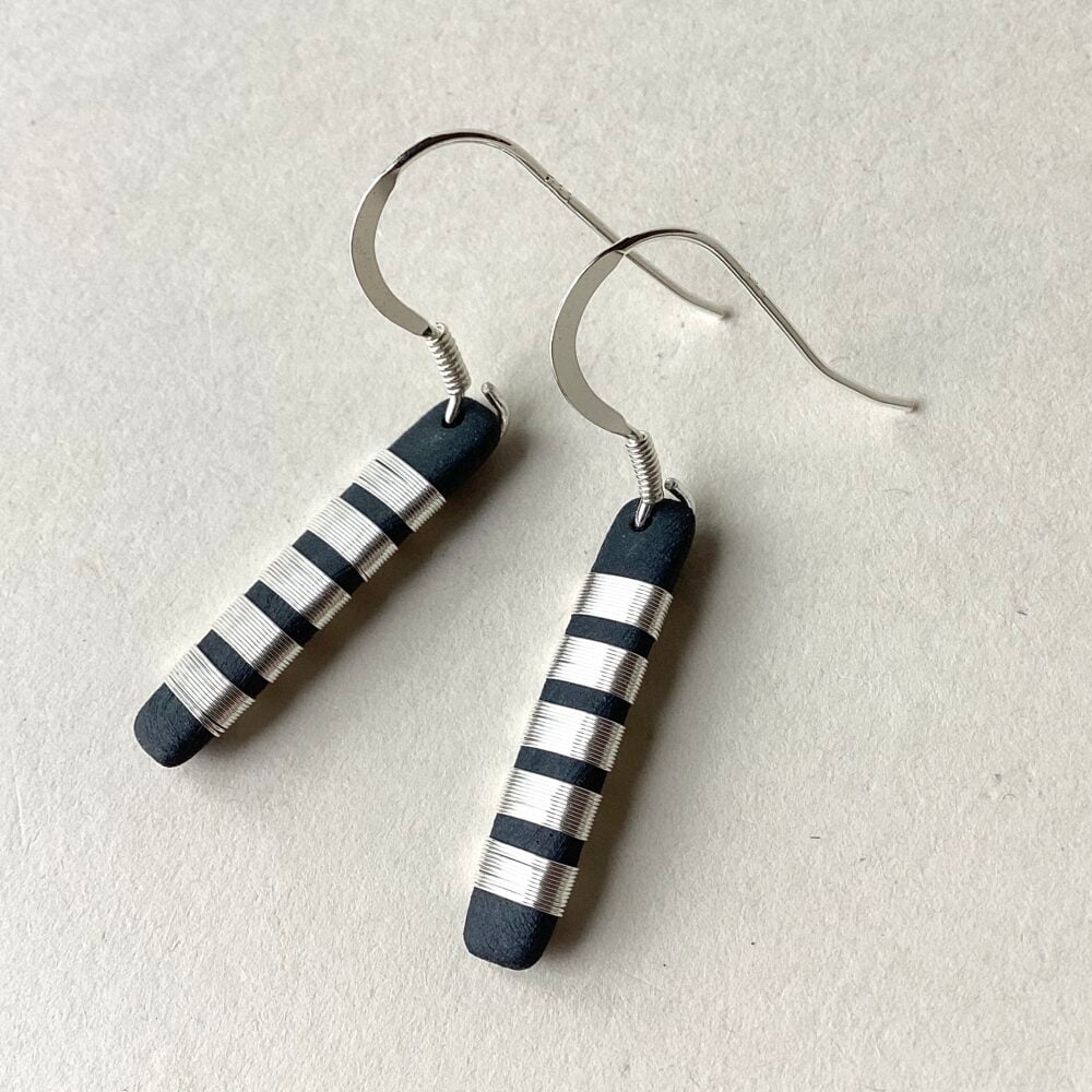 ‘Black Chunky Stripe Drop Earrings’