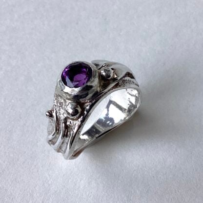 ‘Silver & Gold Ring with Amethyst’
