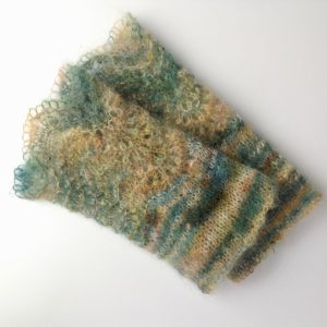 Scalloped Wrist Warmers Green