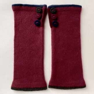 ‘Radish Country Button Armlets’