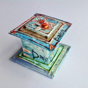 Papier-Mache Daisy Box 