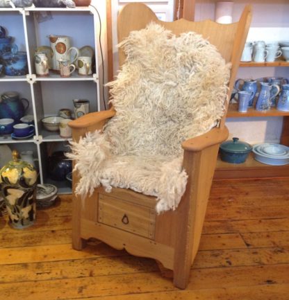 Cotswold Lion Fleece Rug