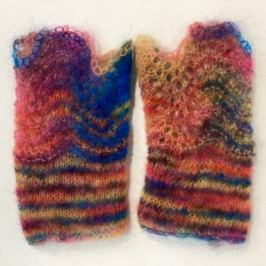 Scalloped Wrist Warmers