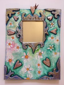 ‘Pretty as a Picture’ Mirror
