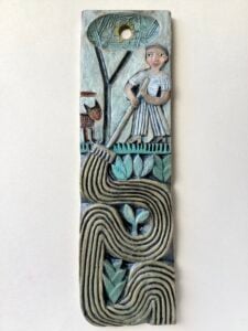 ‘Raking’ Ceramic Relief