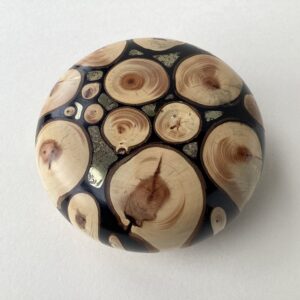 ‘Squat Yew Sticks Weight’