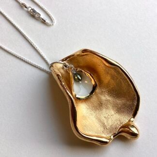 ‘Bloom’ Pendant with Dark Pearl