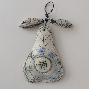 ‘Pear Hang Up’