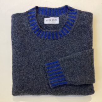 Bruar Sweater in Blueberry