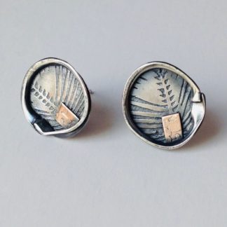 Fold Palm Studs with Rose Gold