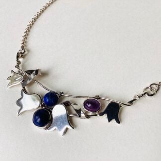 ‘Silver Necklace with Lapis Lazuli and Amethyst’