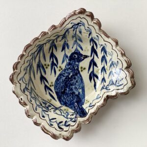 'Painterly Bird' Scalloped Dish