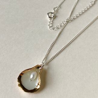 ‘Petal’ Pendant with Pearl