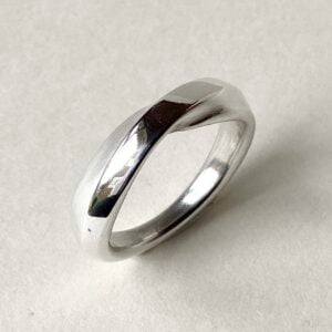 Infinity Chunky Ring