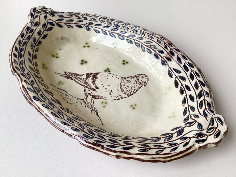 'Perching Pigeon' Oval Dish