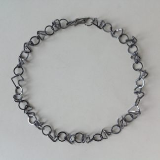 'Scribble Chain Collar'