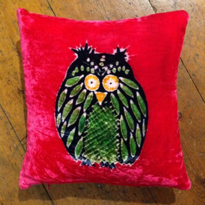 'Owl on Fuchsia'
