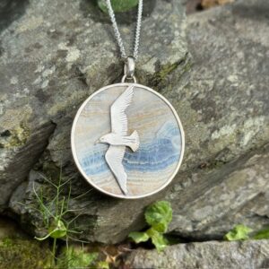 'Gull Over Scheelite'