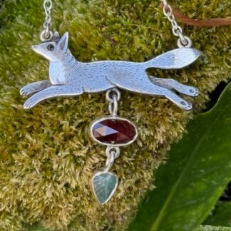 'Leaping Silver Fox Jewel'